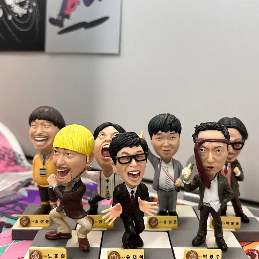 [BUNJANG] Infinite Company Full Set of 7 Figures Bundle Set / 무한상사 피규어 7명 풀세트 일괄