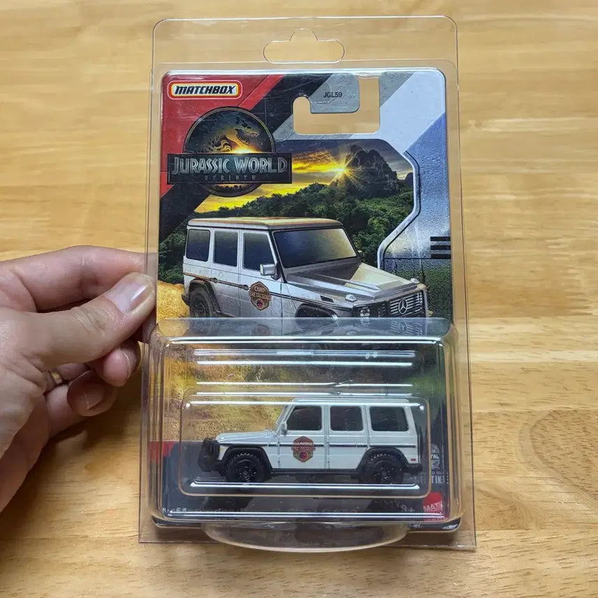 [BUNJANG] Matchbox Jurassic World Mercedes-Benz G Class G550 Diecast Car / 매치박스 쥬라기월드 메르세데스 벤츠 G Class G550 미니카 다이캐스트
