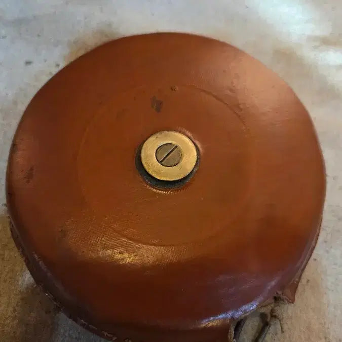 [BUNJANG] Vintage Leather Cased Tape Measure / 빈티지 옛날 줄자