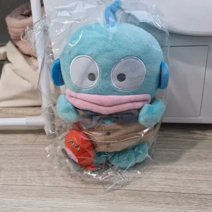 [BUNJANG] Sanrio Hangyodon Gentleman Suit Plush Doll (Medium) / 산리오 한교동 신사 양복 인형 (중형)