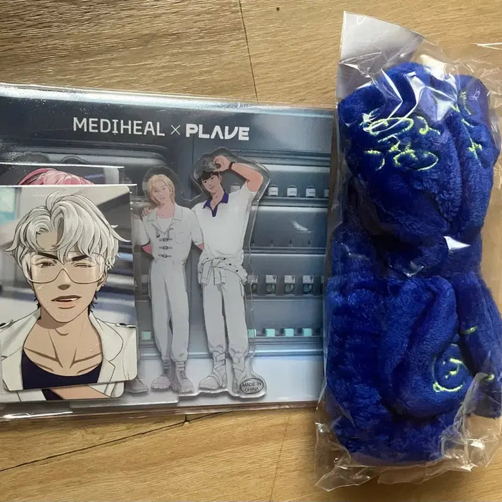 [BUNJANG] PLAVE x Mediheal Acrylic Stand Photocard Headband Bundle Set (Sealed) / 플레이브 메디힐 아크릴스탠드 포카 헤어밴드 미개봉 일괄