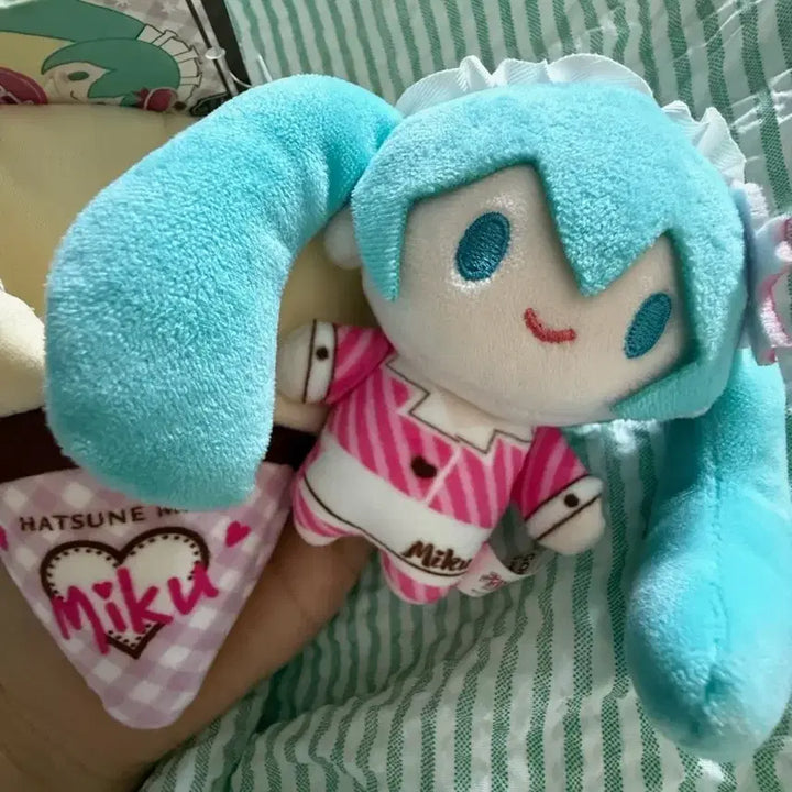 [BUNJANG] Hatsune Miku Plush Doll / 하츠네미쿠인형팝니당