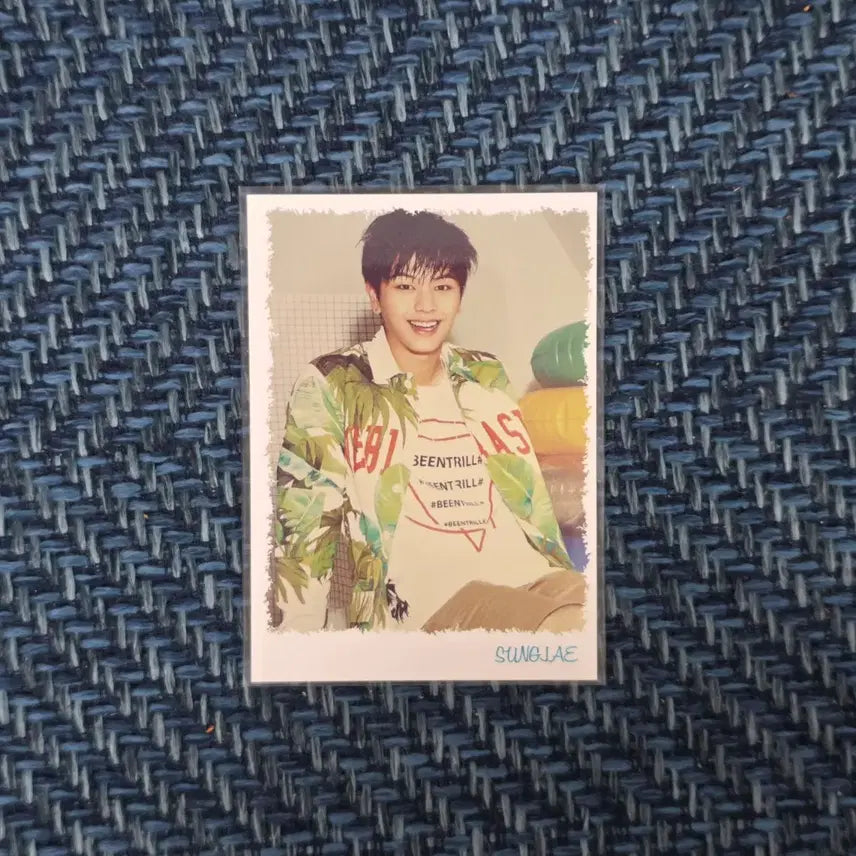 [BUNJANG] BTOB Yook Sung Jae Album Photocard / 비투비 육성재 앨범 포카