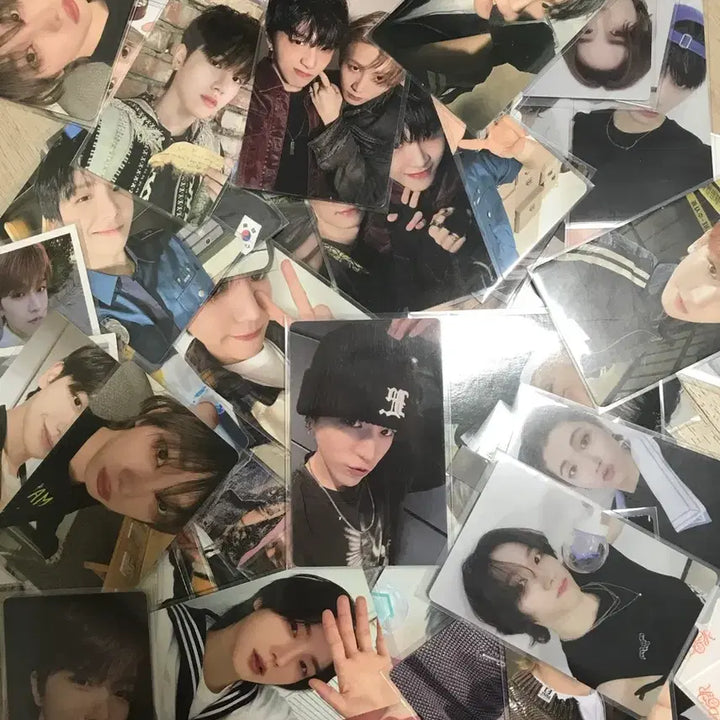 [BUNJANG] BOYNEXTDOOR Jaehyun Riwoo Taesan Leehan Yunhak Photocard Bundle Set (84 pcs) / 보넥도 재현 성호 리우 태산 이한 운학 포카 일괄 84장