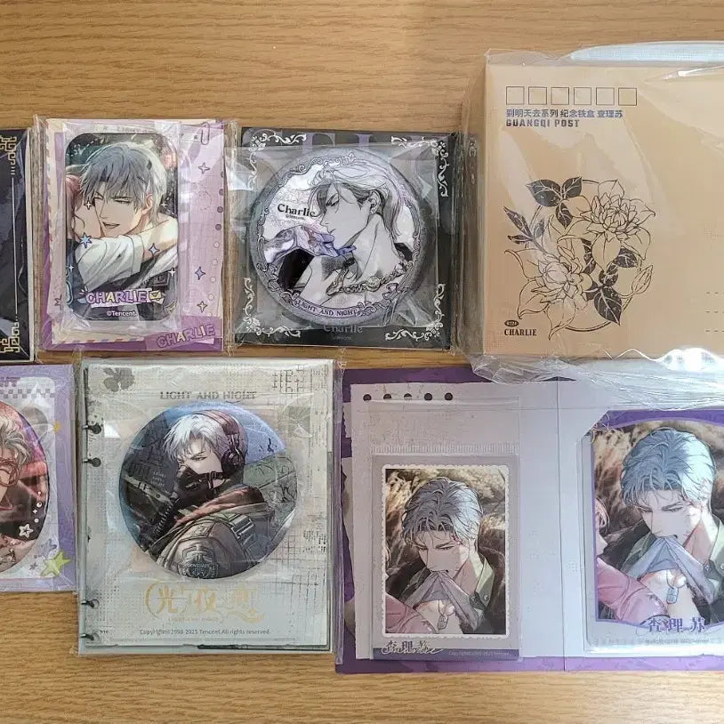 [BUNJANG] Love in the Night Cha Lee-soo 4th Anniversary Goods + 4 Badges Bundle Set / 빛과 밤의 사랑 차이수 4주년굿즈+뱃지4종 일괄.