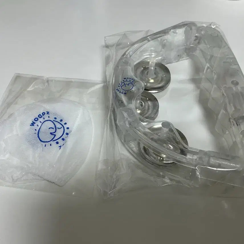 [BUNJANG] WOODZ Cho Seung Youn Romantic Rod Lightstick + Muzy 1st Gen Kit Tambourine, Microphone Cover Bundle Set / 조승연 우즈 WOODZ 낭만봉 + 무즈 1기 키트 탬버린 마이크커버