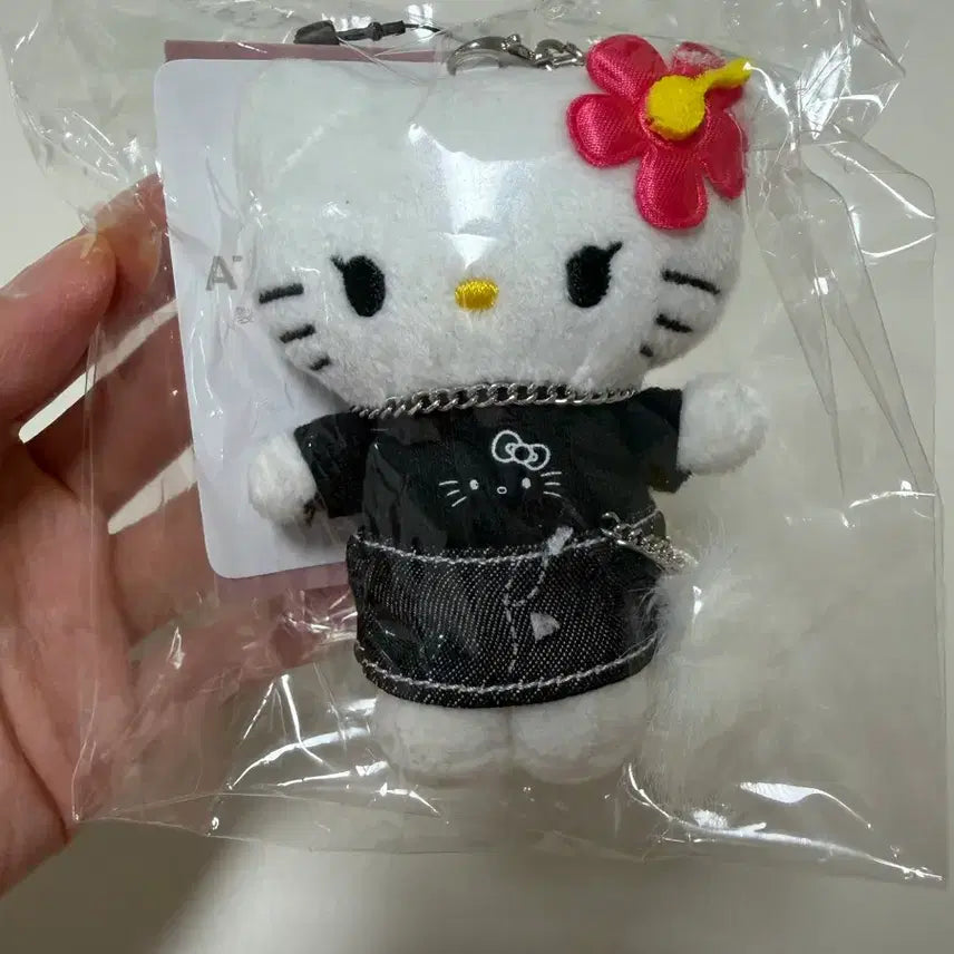 [BUNJANG] Me Percent Black Chain Mascot Keyring / 미퍼센트 블랙체인 마스코트 키링