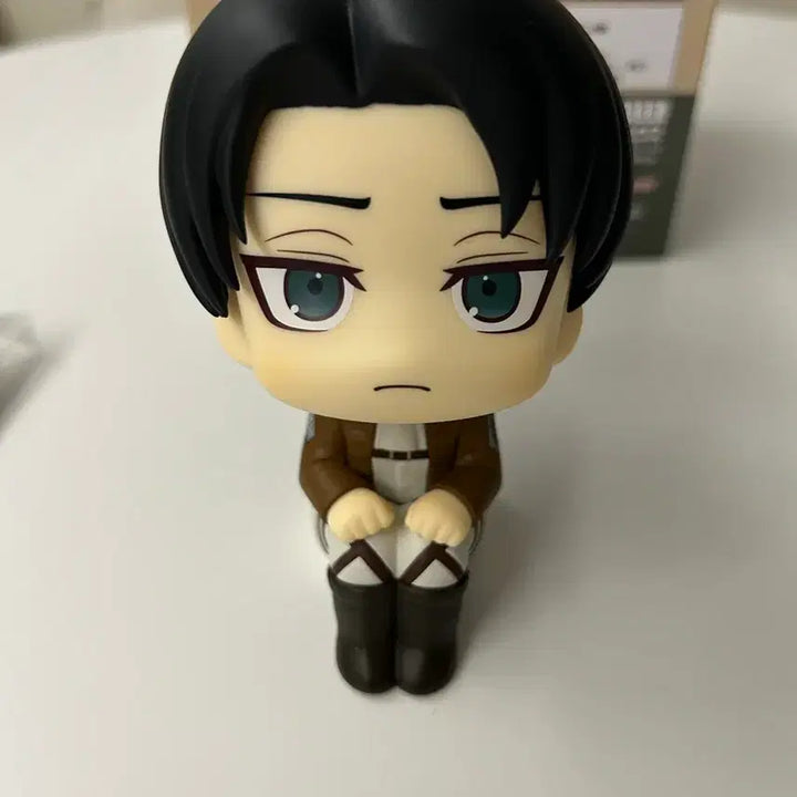 [BUNJANG] Attack on Titan Levi Lookup Cushion w/ Bonus / 진격의 거인 진격거 리바이 룩업 피규어 방석 특전O