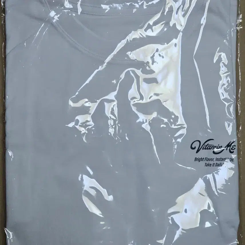 [BUNJANG] fromis_9 Pop-Up T-Shirt Unsealed (Photocard Not Included) / [판매] 프로미스나인 팝업 티셔츠 (단순개봉, 포카 미포함)