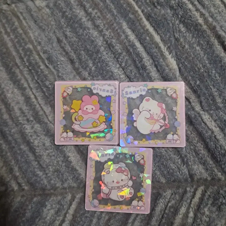 [BUNJANG] Hello Kitty My Melody Gold Foil Commemorative Banknotes (2 pcs) / [급전] 헬로키티 마이멜로디 금박 기념 지폐 2장