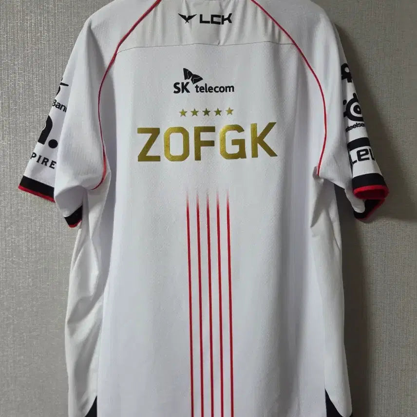 [BUNJANG] T1 2024 World Championship Winners Limited Edition Jersey / 2024 T1 월즈 우승기념 한정 유니폼  ZOFGK