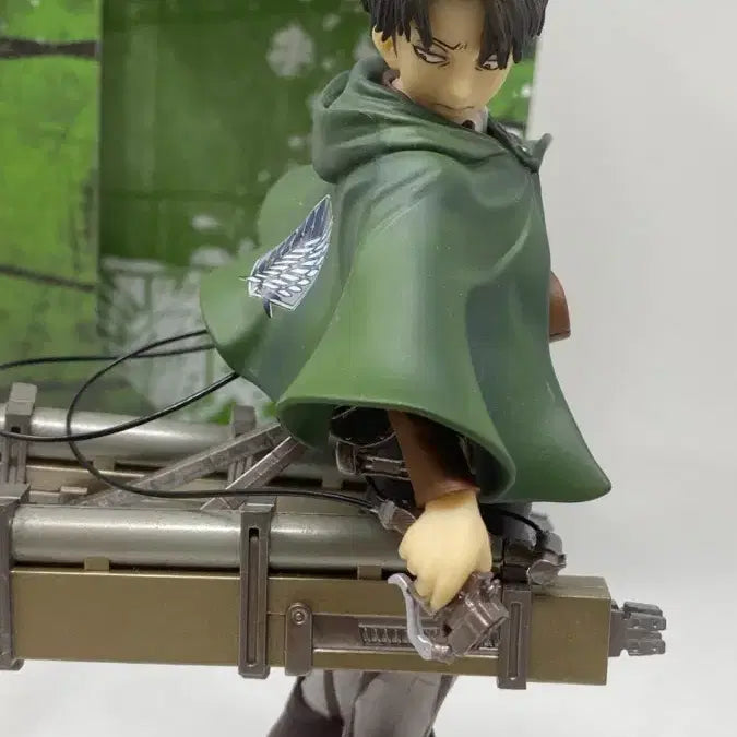 [BUNJANG] Banpresto Ichiban Kuji Levi 3D Maneuver Gear Version Figure / 반프레스토 이치방쿠지 A상 리바이 입체기동ver