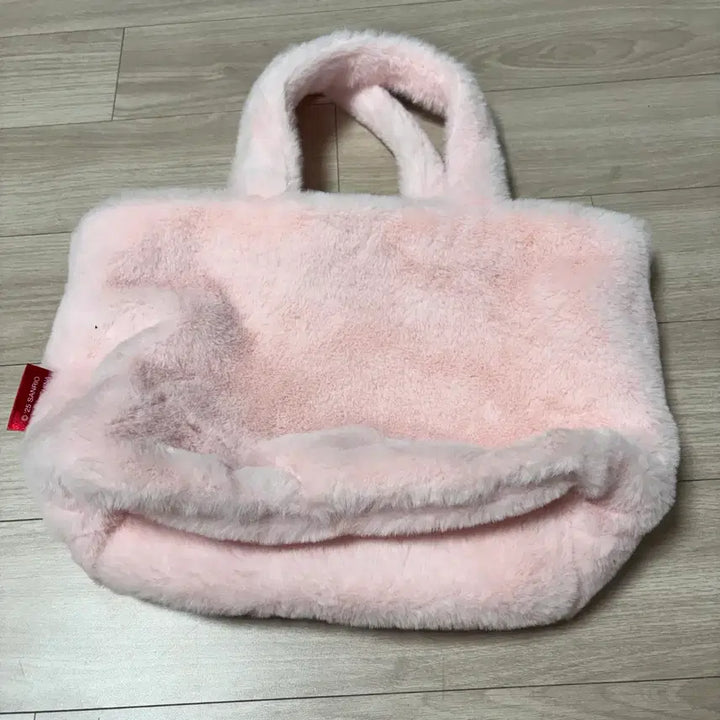 [BUNJANG] Sanrio Hello Kitty Winter Kuji Bag / 키티 윈터 쿠지 가방