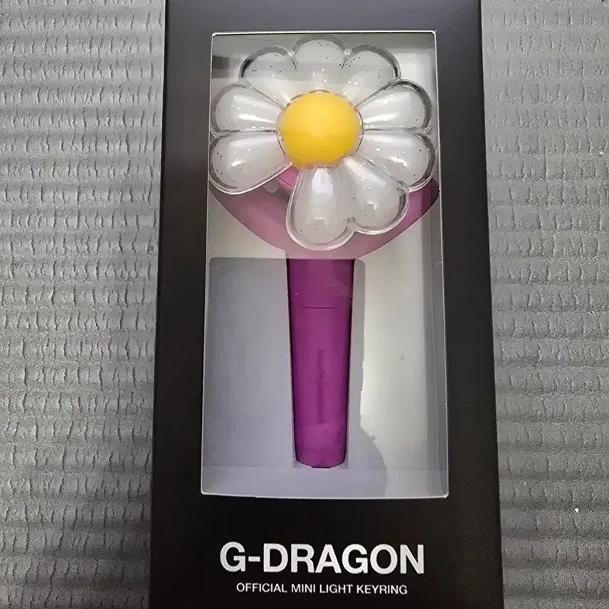 [BUNJANG] G-Dragon Mini Lightstick Keyring Pink / (새상품)지드래곤 미니응원봉키링 핑크