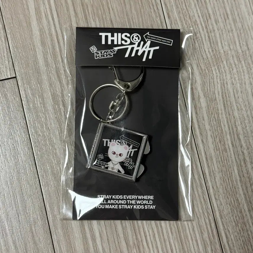 [BUNJANG] Stray Kids SKZOO Jiniret Mirror Keyring / 스트레이키즈 스키주 지니렛 거울 키링