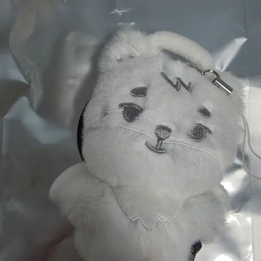 [BUNJANG] DAY6 Young K YOUNG KIST MD Secret Keyring / 영케이 영기스트 엠디 시크릿 키링 양도합니다