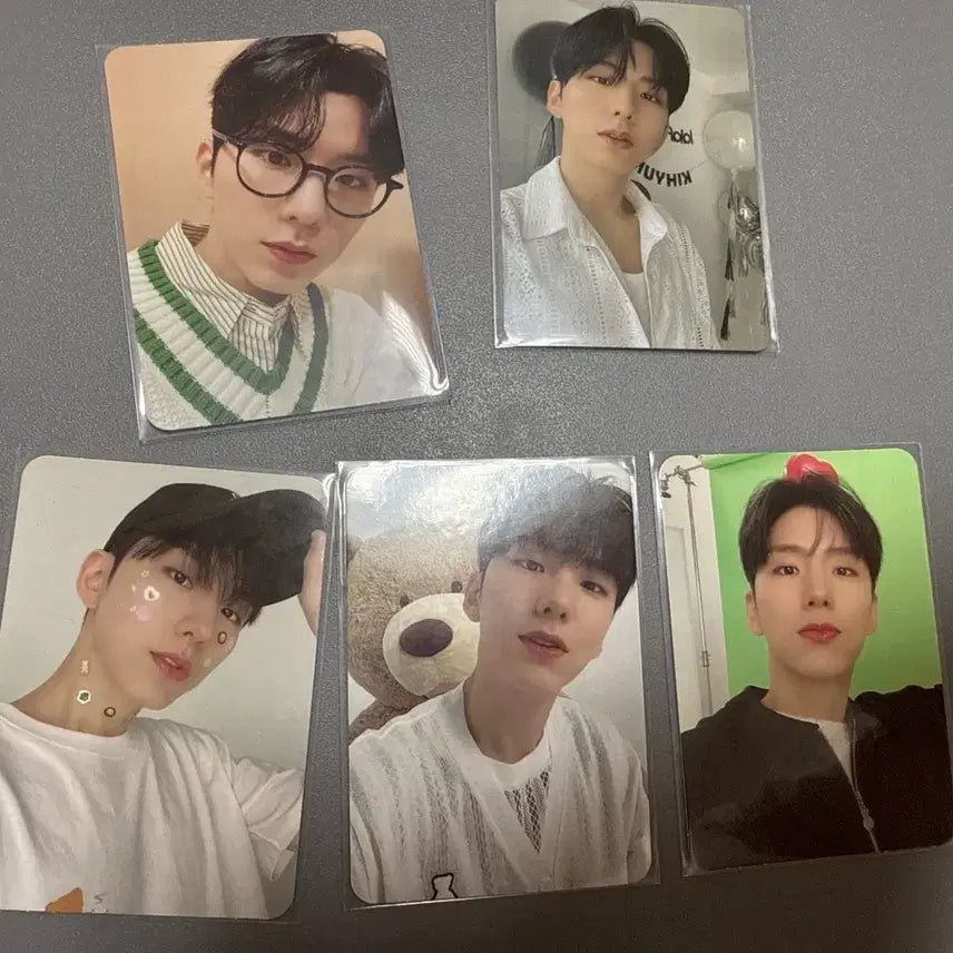 [BUNJANG] Monsta X Kihyun Larifran/Ako Random Set Photocard / 몬스타엑스 기현 라라프랑/아코 랜덤세트 5종_a