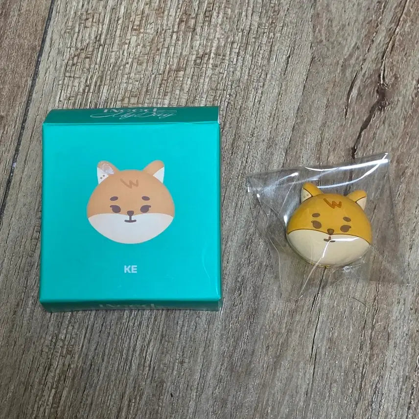 [BUNJANG] Day6 Petit Merz Cable Holder / 데이식스 쁘띠멀즈 쁘멀 케이블 홀더 케