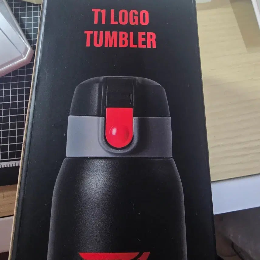 [BUNJANG] T1 Logo Tumbler Black 370ml / T1 로고 텀블러 블랙 370ml