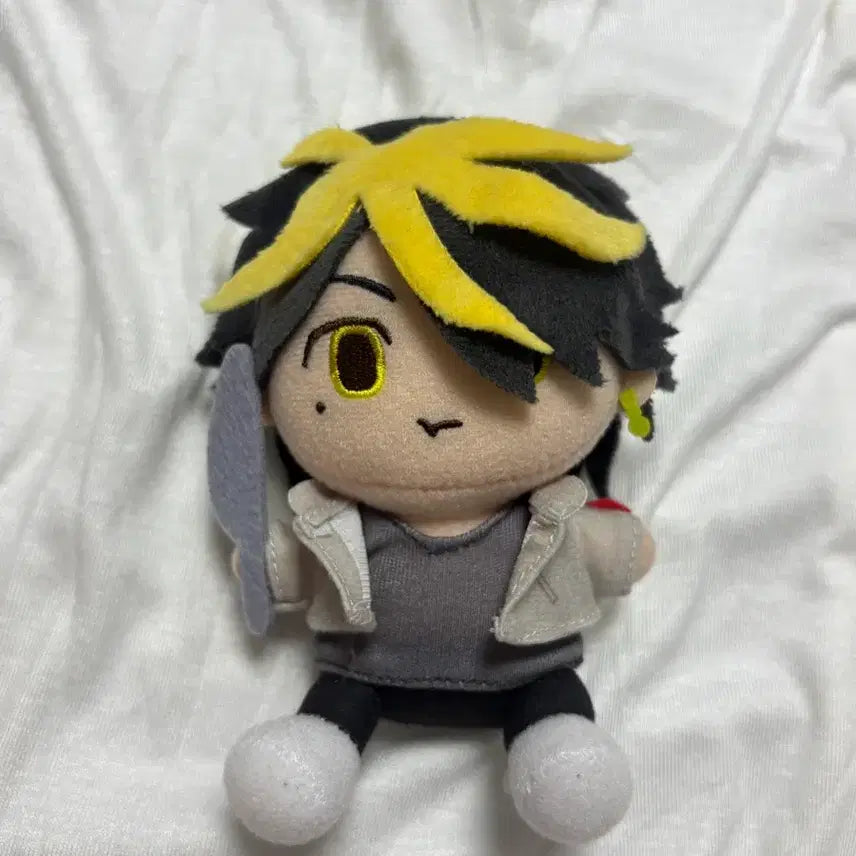 [BUNJANG] Tokyo Revengers Kazutora "Sword" Plush Keychain / 도리벤 카즈토라 칼 든 누이 인형키링