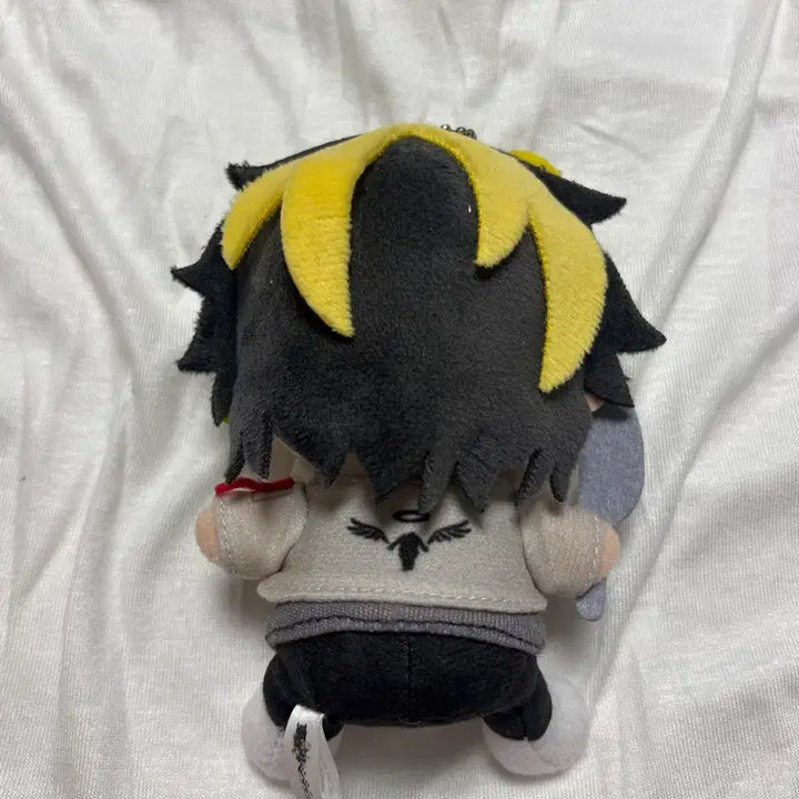 [BUNJANG] Tokyo Revengers Kazutora "Sword" Plush Keychain / 도리벤 카즈토라 칼 든 누이 인형키링