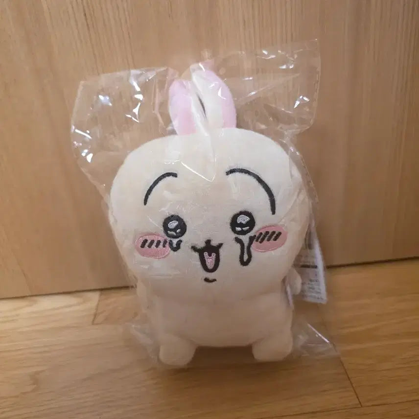 [BUNJANG] Chiikawa Usagi Teary-Eyed Plush Doll / 치이카와 눈물흘리는 우사기 누이 인형