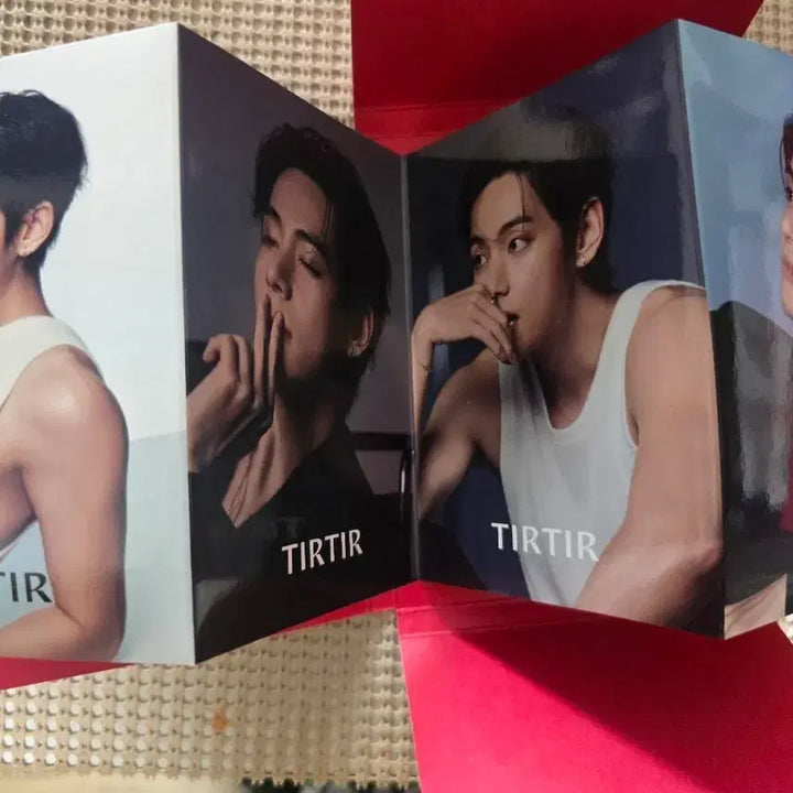 [BUNJANG] BTS V Mini Photobook / Tirtir V mini photobook