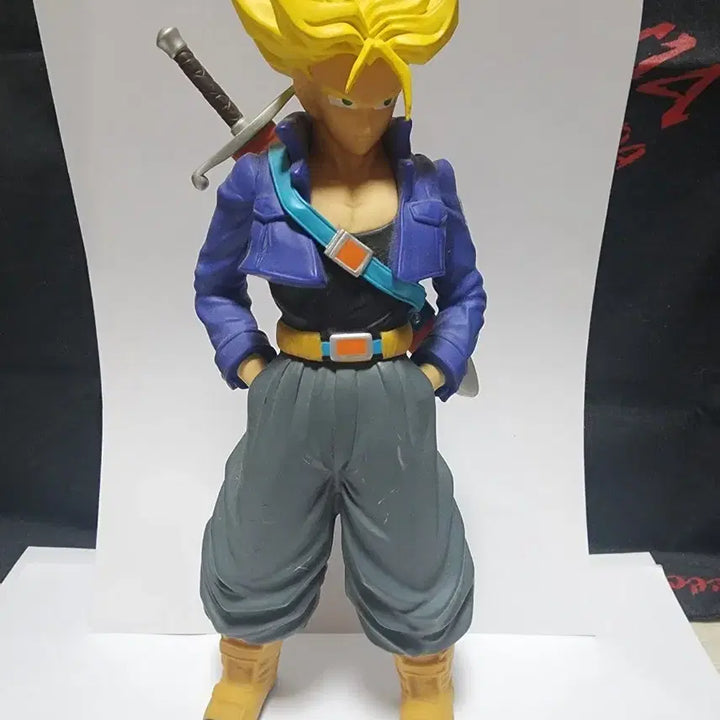 [BUNJANG] Dragon Ball Trunks Figure / 드래곤볼 트랭크스 피규어