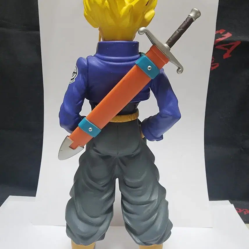 [BUNJANG] Dragon Ball Trunks Figure / 드래곤볼 트랭크스 피규어