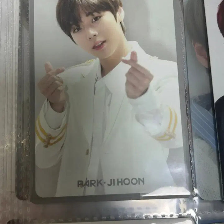 [BUNJANG] Wanna One Park Ji Hoon World Tour Photocard / 워너원 박지훈 월드투어 포토카드
