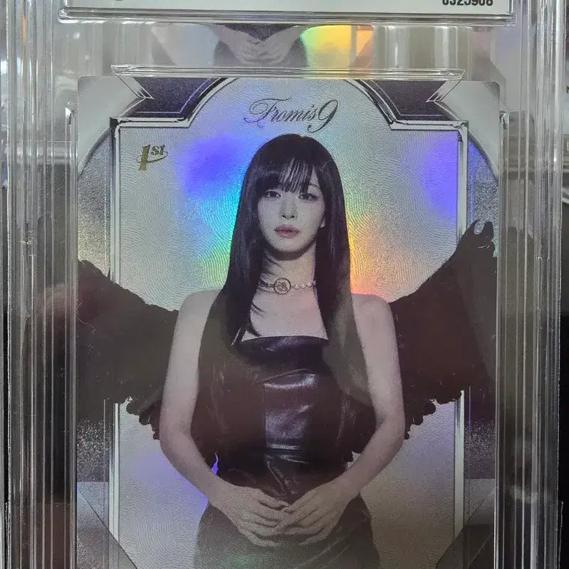 [BUNJANG] fromis_9 Lee Chaeyoung Black Teleca Photocard / 프로미스나인 테레카 이채영 블랙