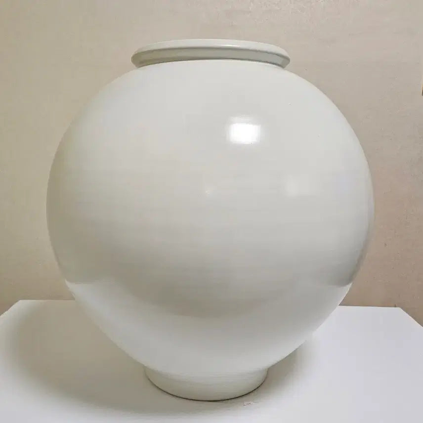 [BUNJANG] Large Matte Moon Jar (Height 53cm) / 무광 대형 달항아리 7번  (높이 53cm)
