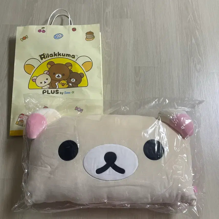 [BUNJANG] Kori Rilakkuma Mochi Pillow (Sealed) / [미개봉] 코리락쿠마 모찌베개 양도