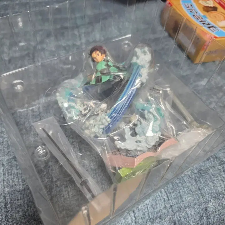 [BUNJANG] Jump Out Heroes Tanjiro Figure / 점프아웃히어로즈 탄지로 중고 피규어 판매합니다