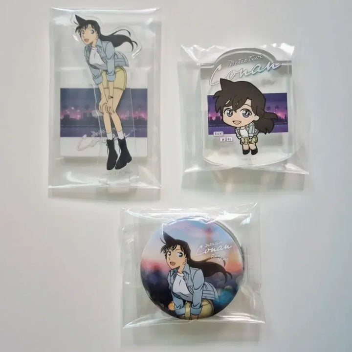 [BUNJANG] Detective Conan Sega Ichiban Kuji Ran Mori Acrylic Stand &amp; Can Badge Bundle Set / (일괄) 명탐정 코난 세가 이치방 쿠지 모리 란 아크릴 스탠드 캔뱃지 코롯타 미란이