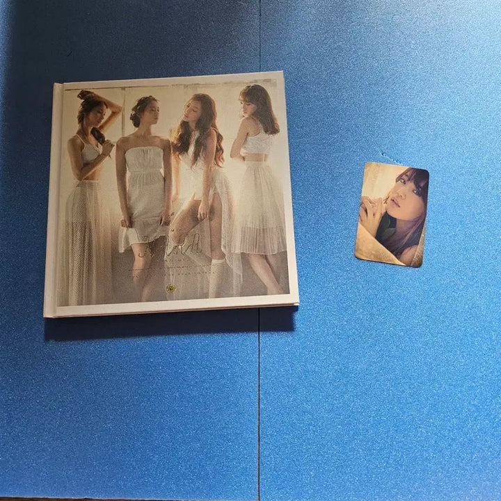 [BUNJANG] KARA Mini 6th Album Day&amp;Night Youngji Photocard (Unsealed) / (단순개봉) 카라 미니6집 Day&amp;Night 맘마미아 앨범 영지포카포함
