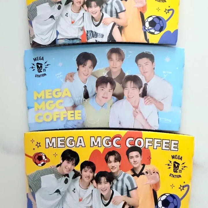 [BUNJANG] EXO Mega Coffee Cup Holder Set / 메가커피엑소컵홀더