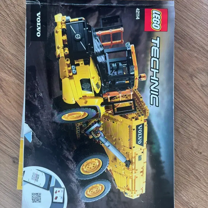 [BUNJANG] LEGO Technic Volvo 42114 / 레고 테크닉 볼보 42114