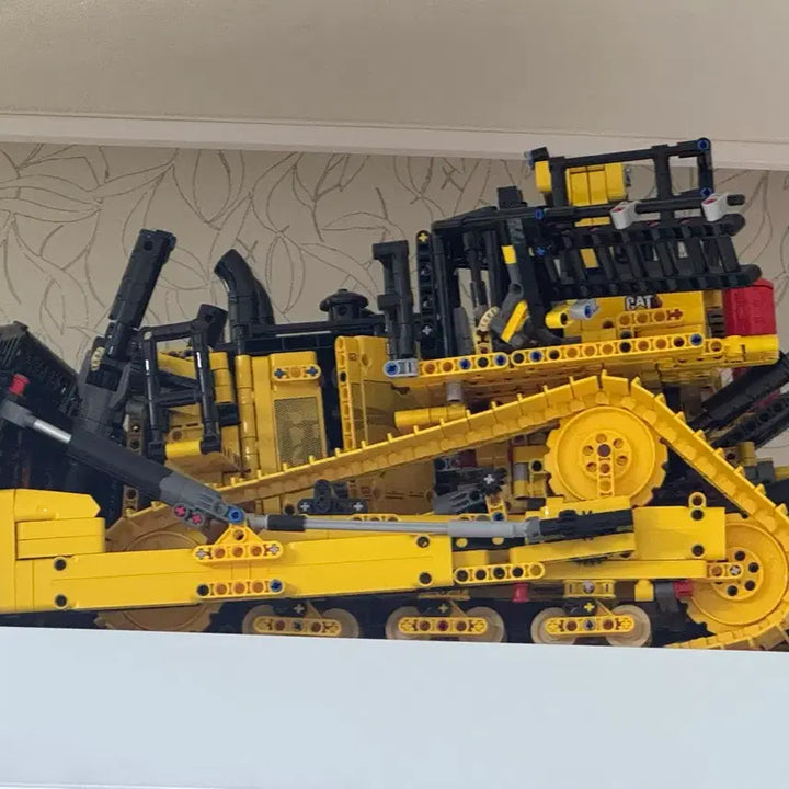 [BUNJANG] LEGO Technic App-Controlled Cat D11 Bulldozer 42131 / 레고 CAT 42131