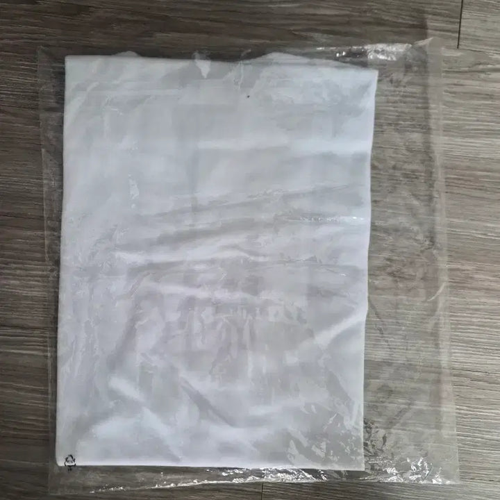 [BUNJANG] Qwer Manitto Message Kit - Sealed XL T-Shirt / qwer마니또 쪽지 미개봉 옷