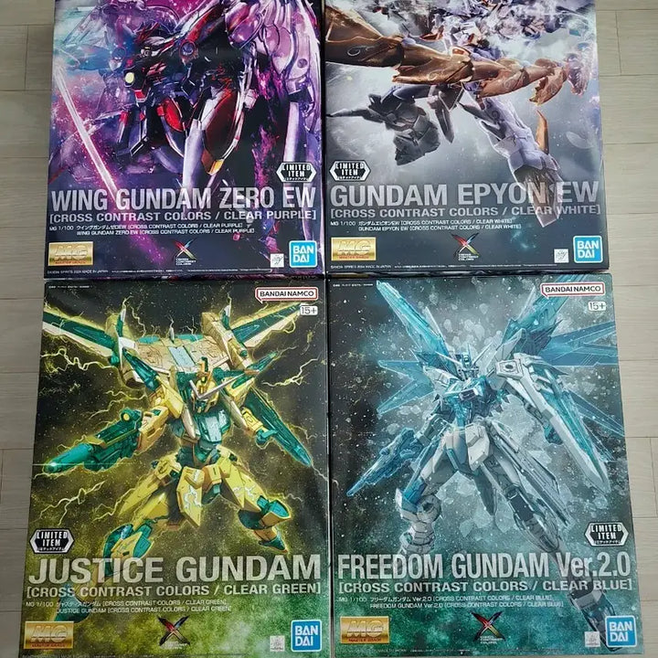 [BUNJANG] Cross Contrast Color Master Grade Gundam Bundle Set (Wing Zero EW, Epion EW, Justice, Freedom Ver.2.0) / 일괄판매 크로스 콘트라스트 윙 제로 EW  / 에피온 EW  / 저스티스 / 프리덤