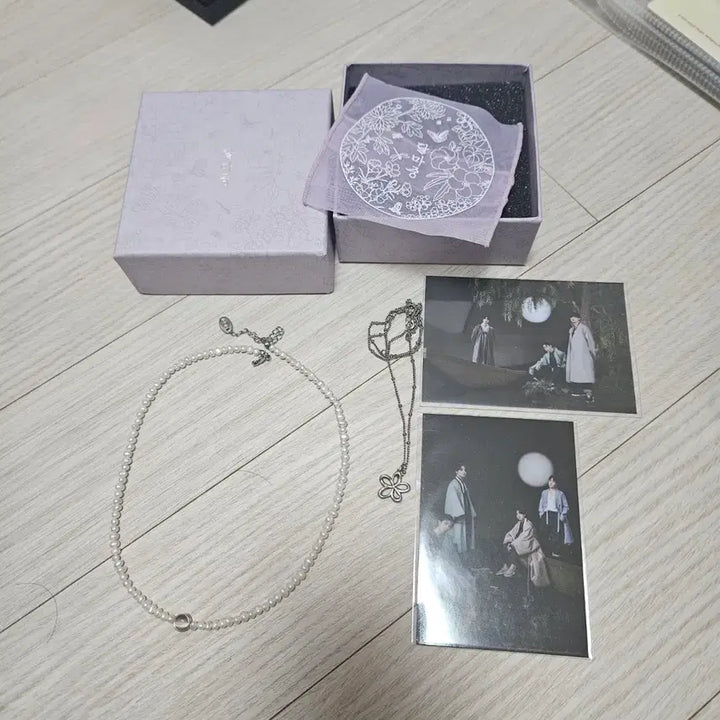 [BUNJANG] BTS Dalmajung Necklace (Damaged) / 달마중 목걸이 bts 포카포함