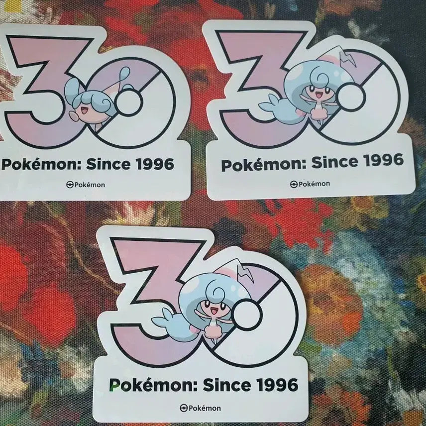 [BUNJANG] Pokemon 30th Anniversary Logo Sticker (Jigglypuff) / 포켓몬 30주년 로고 스티거 몸지브림 손지브림