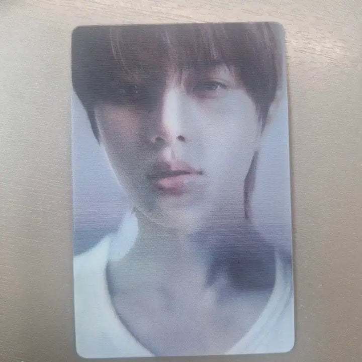 [BUNJANG] Beomgyu Hologram Card / 투바투 범규 홀로그램 카드