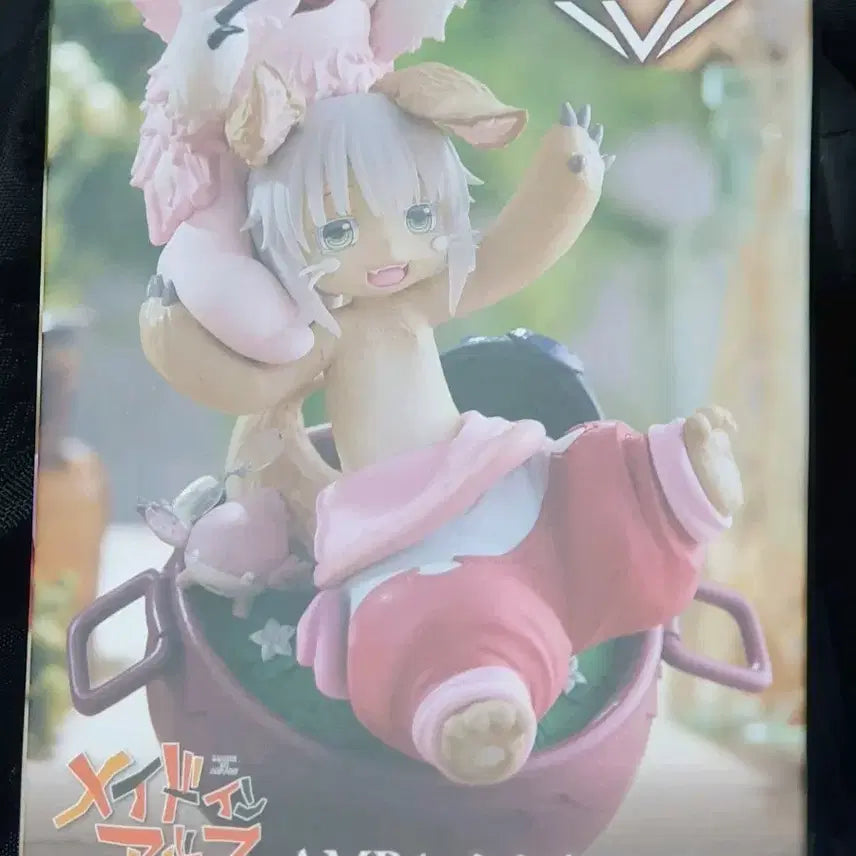 [BUNJANG] Made in Abyss Nanachi AMP+ Figure / 메이드 인 어비스 AMP+ 나나치 피규어