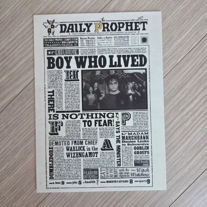 [BUNJANG] Official MinaLima Holographic Postcard / 해리포터 미나리마샵 공식 홀로그램 엽서