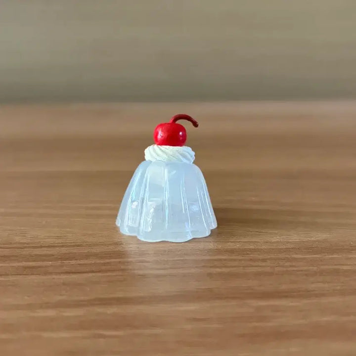 [BUNJANG] Machi Bowke Retro Cafe Pudding White Soda Gacha Figure / 언제오려나 마치보우케 레트로카페 푸딩 화이트소다 가챠