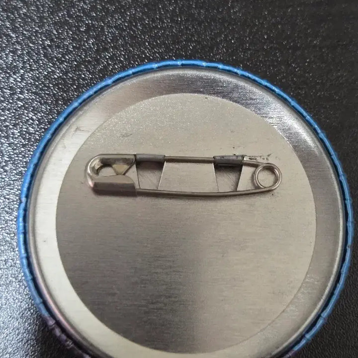 [BUNJANG] Gojo Satoru Can Badge / 고죠 사토루 캔뱃지