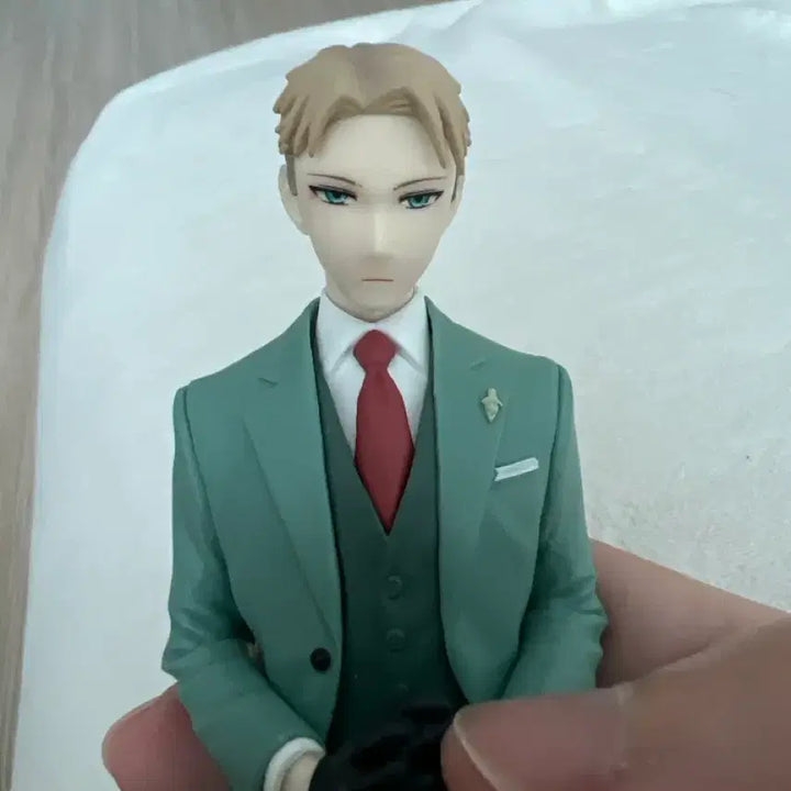 [BUNJANG] Spy x Family Loid Forger Noodle Stopper Figure With Box / 스파이 패밀리 로이드 포저 피규어 누들스토퍼 박스O