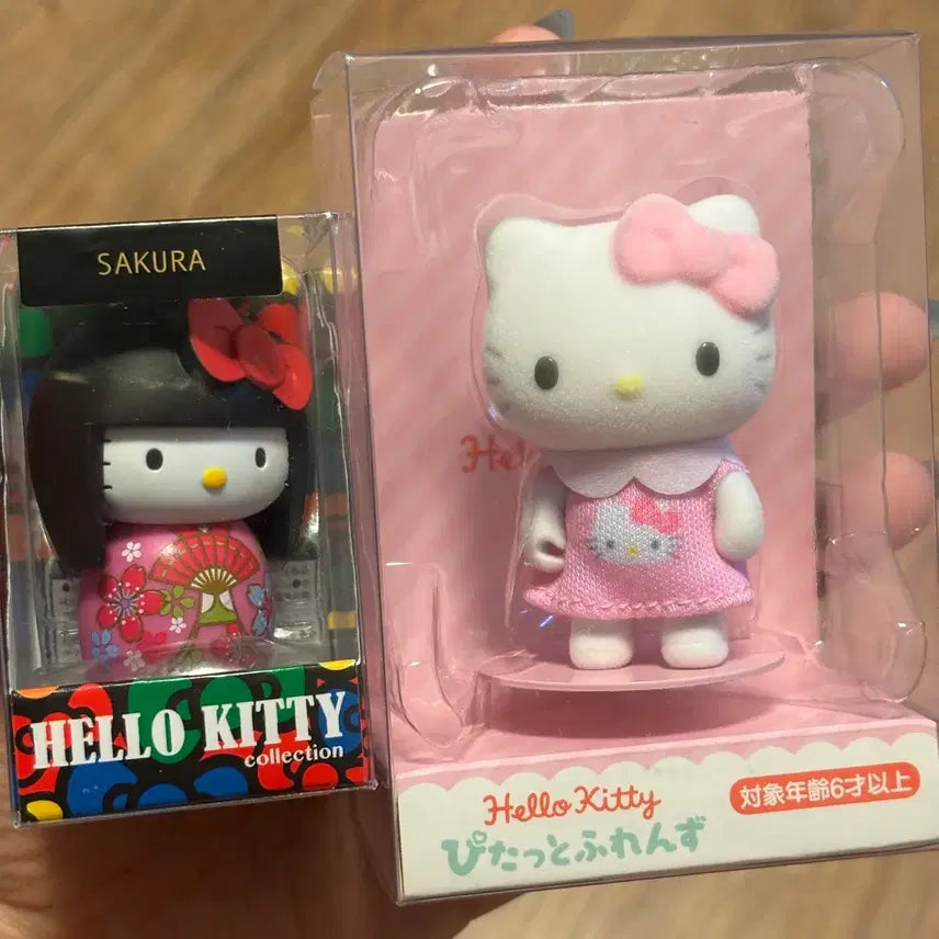 [BUNJANG] Sanrio Kitty Fluffy Pitatto &amp; Sakura Kitty Figure Set / 산리오 키티 플로키 피탓토 + 사쿠라 피규어